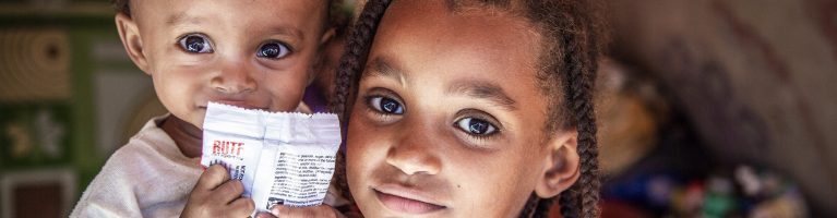 <b>Helfen Sie </b> notleidenden Kindern