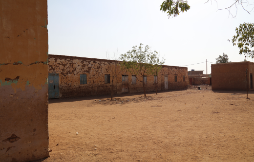 CH1614072_In and around Moayad’s school, which is currently empty_zg