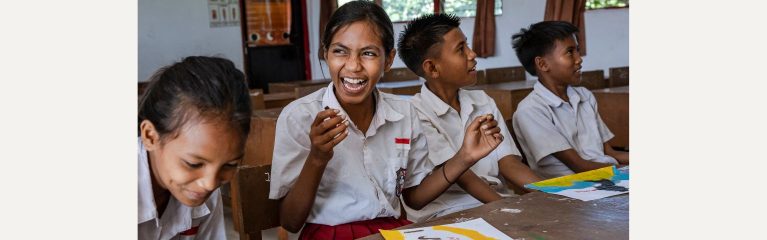 <b>Kindsein</b> <br />
heisst lachen